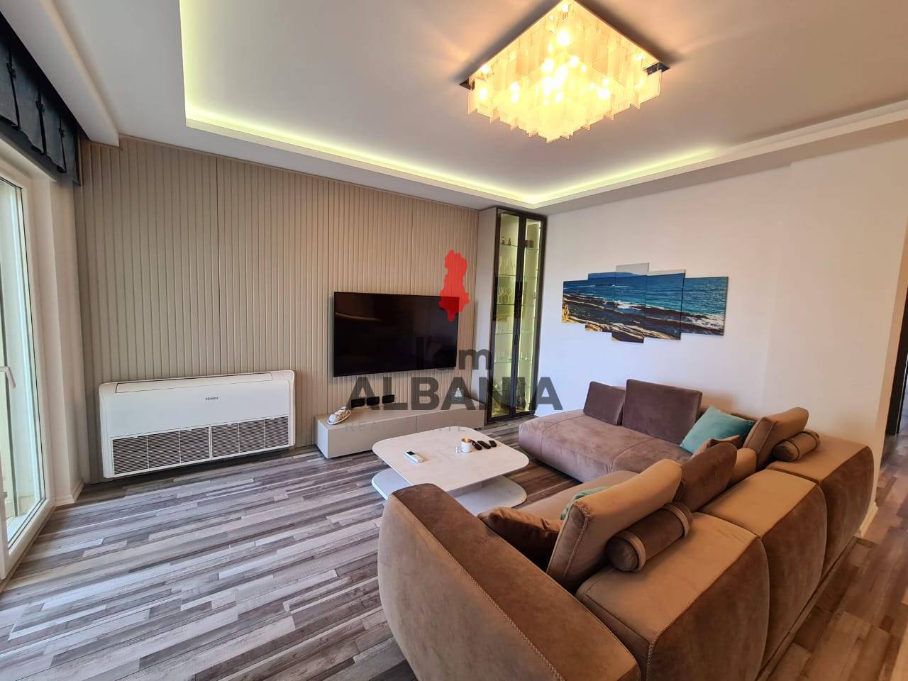 Albania, Charming 3-room apartment in a new building