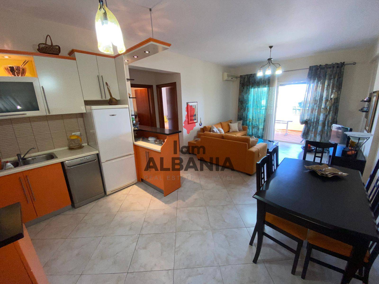 Albania, 3-room apartment right by the beach with a view of the sea