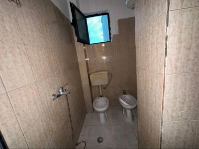 1+1 apartmán 200 m od mora, vhodný na rekonštrukciu - 10